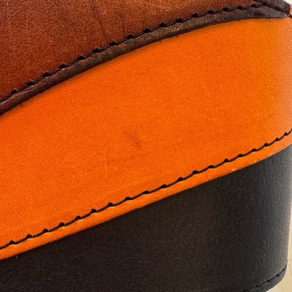 Genuine Leather wide color blocked belt with back buckle. Adjustable - Picture 5 of 6